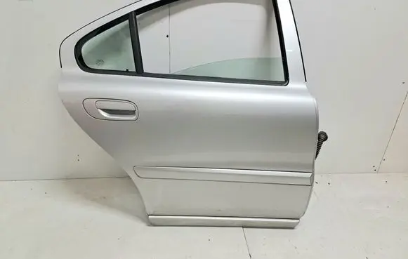 Volvo S60 Rear door