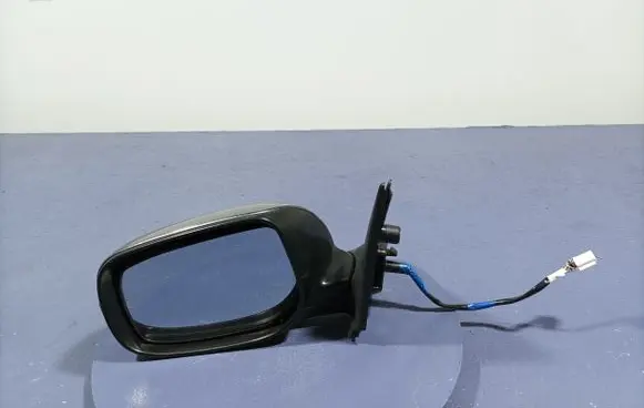 Toyota Urban Cruiser (XP110) Front door electric wing mirror