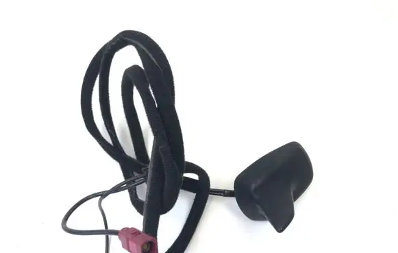 Audi A3 S3 A3 Sportback 8P Aerial GPS antenna 8P0035503A 7617431007