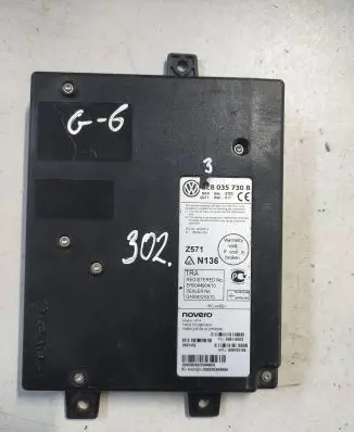 Skoda Superb B6 (3T) Bluetooth control unit module 3C8035730B DA0043253 ER0044904