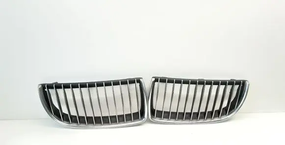 BMW 3 E90 E91 Front bumper upper radiator grill 7120010 7120009
