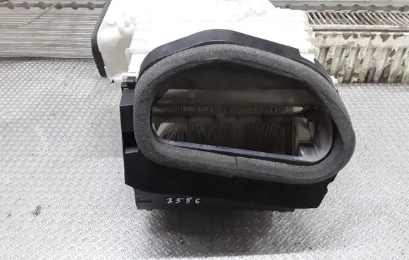 Infiniti FX Interior heater climate box assembly housing 27200CL001