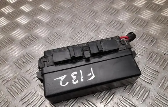 Nissan Leaf II (ZE1) Fuse box set 5SK0B