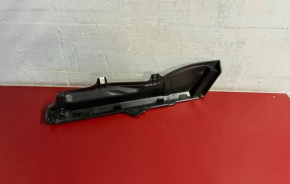 BMW X3 G01 Wiper trim 7394812 51717394812
