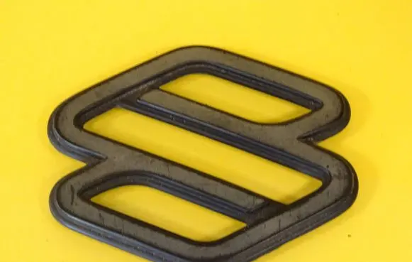 Suzuki Samurai Manufacturer badge logo/emblem 