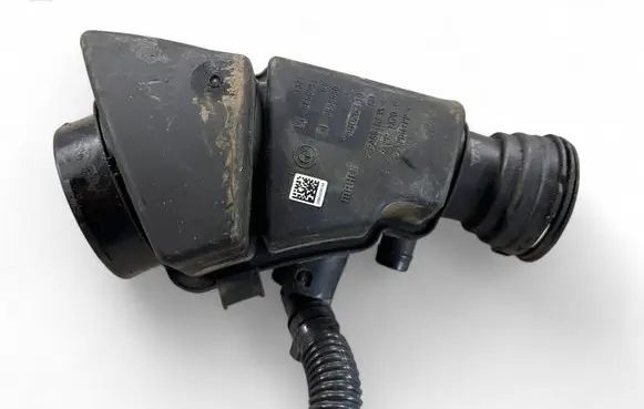 BMW 3 G20 G21 Intake resonator 8656981 8656980 18026310