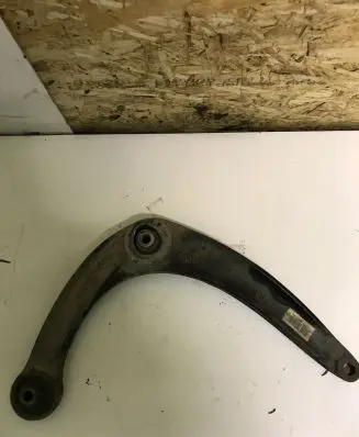 Peugeot 3008 I Front lower control arm/wishbone 7BTGM1