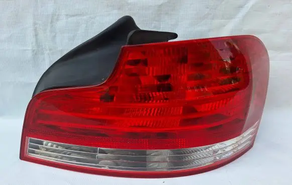 BMW 1 E82 E88 Rear/tail lights 4869810 0168544 2VP00961504