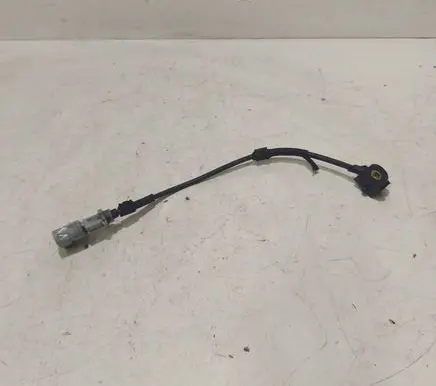 Volkswagen PASSAT B6 Camshaft position sensor ABE03G906433