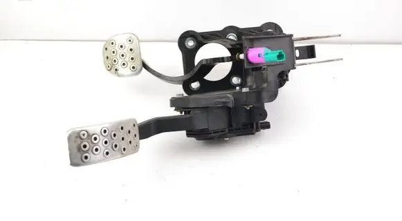 Renault Laguna III Accelerator throttle pedal 180020039R 0280755133