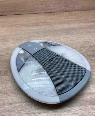 Mercedes-Benz E W211 Front seat light A2118202201 2JM00825700