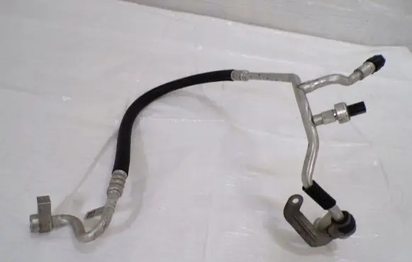 Ford Mondeo MK V Air conditioning (A/C) pipe/hose DS7H19N601PD