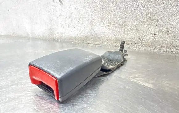 Ford Edge II Middle seatbelt buckle (rear) FT4BR611C72 AC3ZHE 115224