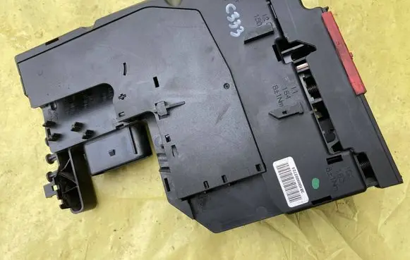 Mercedes-Benz C AMG W204 Combustion control unit/module A2075401650 2724Q01090910