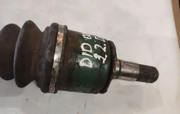 Mitsubishi Pajero Front driveshaft