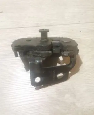 Volvo XC90 Tailgate lock latch 30649107