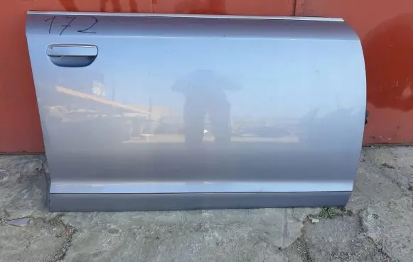 Audi A6 S6 C6 4F Front door