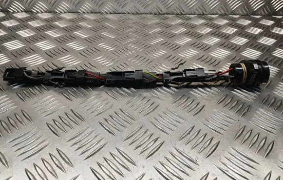 Skoda Octavia Mk1 (1U) Fuel injector wires 038971803 038906231