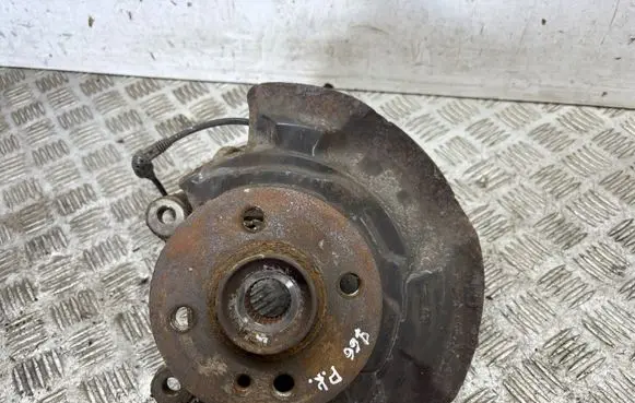 Mini One - Cooper Coupe R56 Front wheel hub
