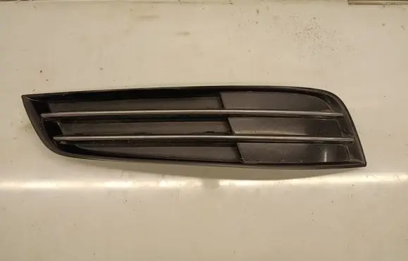 Audi A8 S8 D4 4H Front bumper lower grill 4H0807680M