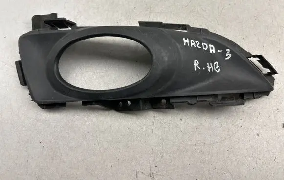 Mazda 3 I Front fog light trim/grill P3578R