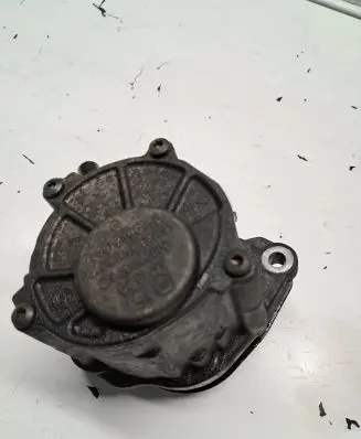 Mercedes-Benz C W204 Vacuum pump A6512300165
