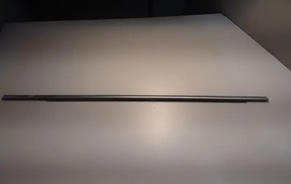 Volvo V40 Front door glass trim molding 31278605