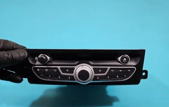 Renault Koleos I Radio/CD/DVD/GPS head unit 281151952R IMPRK1482040