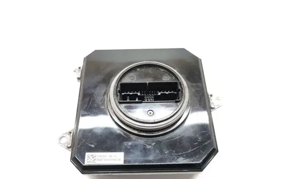 Tesla Model 3 Xenon control unit/module 1131251-99-C