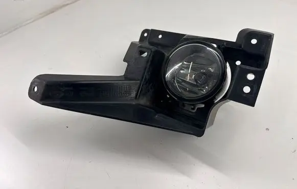 Ford Fusion II Front fog light DS7315266AA 89210094 4F9Z15200AA