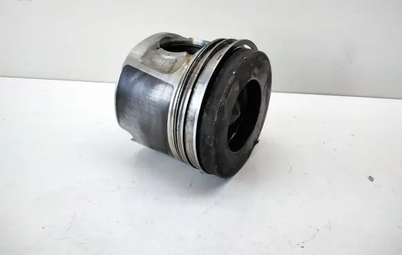 BMW 3 E90 E91 Piston 0840ZK