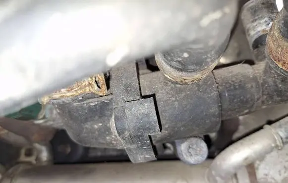 Ford Transit Engine coolant pipe/hose