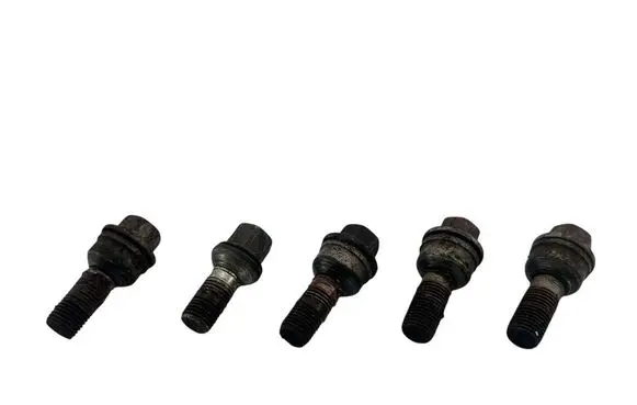 Audi Q5 SQ5 Nuts/bolts 8R0601295