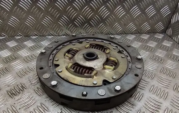 Toyota Prius (XW20) Flywheel
