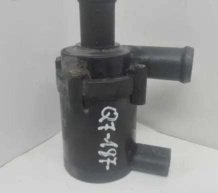 Audi Q7 4L Electric auxiliary coolant/water pump 7L0965561