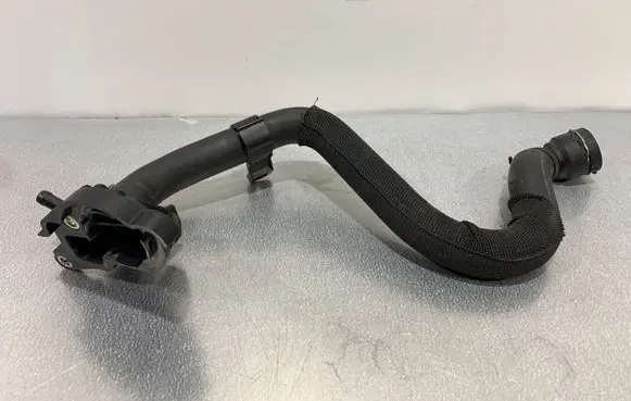 Skoda Yeti (5L) Engine coolant pipe/hose 1K0122157