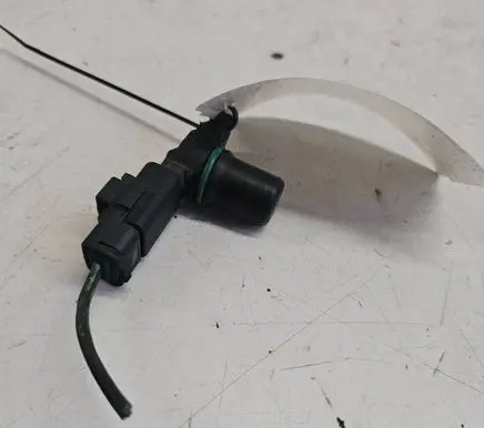 Camshaft position sensor