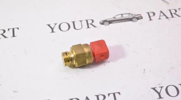BMW 5 E39 Coolant temperature sensor 1741900