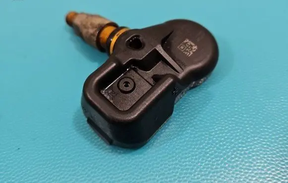 Toyota Avensis T270 Tire pressure sensor E1110R-035437 IMPRK1446256