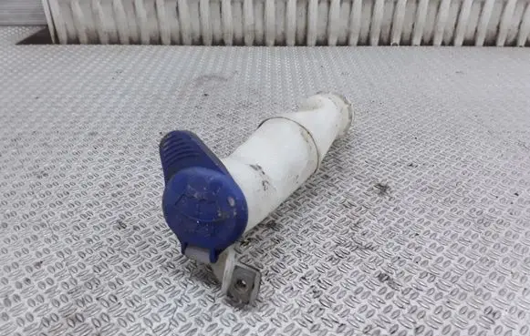 Volvo V70 Window washer liquid tank fill tube 9178568