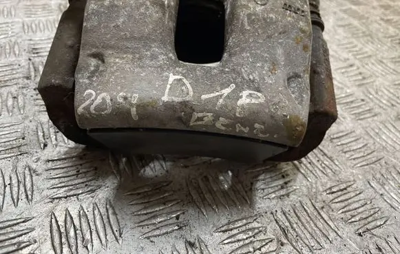 Mercedes-Benz C W204 Front brake caliper