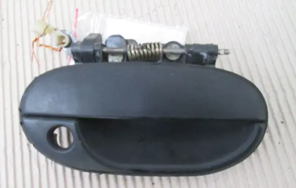 Hyundai Accent Front door exterior handle
