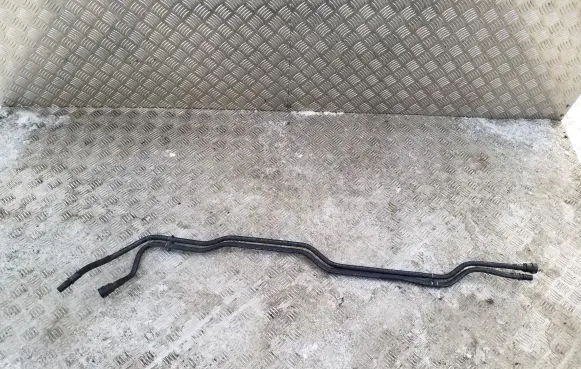 Volvo XC90 Engine coolant pipe/hose 31686102