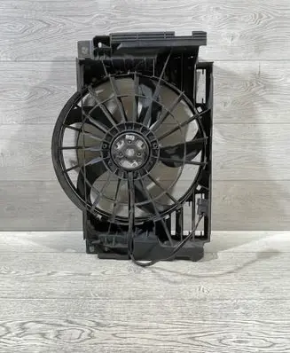 BMW X5 E53 Electric radiator cooling fan 6921323 1626502303 A5027123320