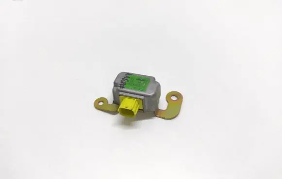 Mazda Premacy Airbag deployment crash/impact sensor C10057KD0B