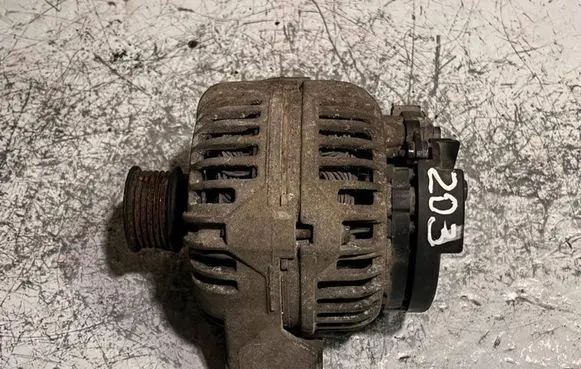 Mercedes-Benz C W203 Generator/alternator A0111549302 0124515045
