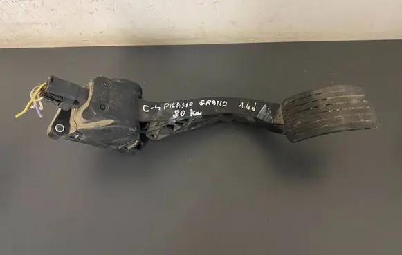 Citroen C4 Grand Picasso Accelerator throttle pedal 0280755044 9654725380
