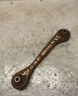 Volkswagen Touran I Rear control arm