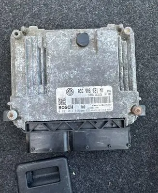 Volkswagen PASSAT B6 Engine control unit/module 03G906021NK 0281013440