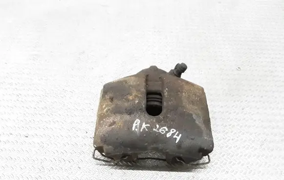 Volkswagen Touran I Front brake caliper